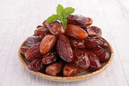 Combien de calories contiennent les dattes ?