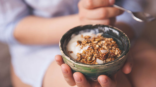 Bol de granola frais