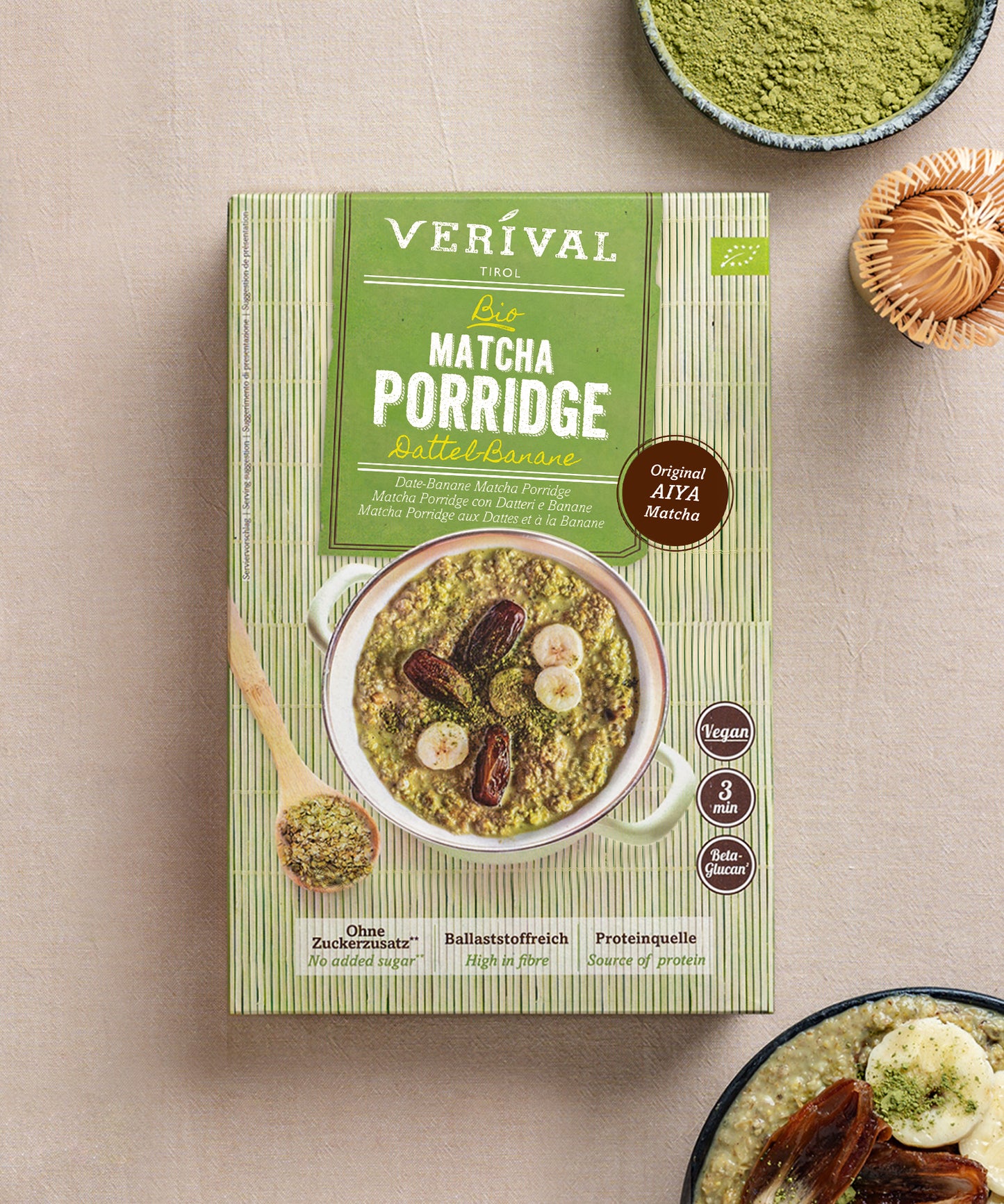 Bio Matcha Porridge aux dattes et banane